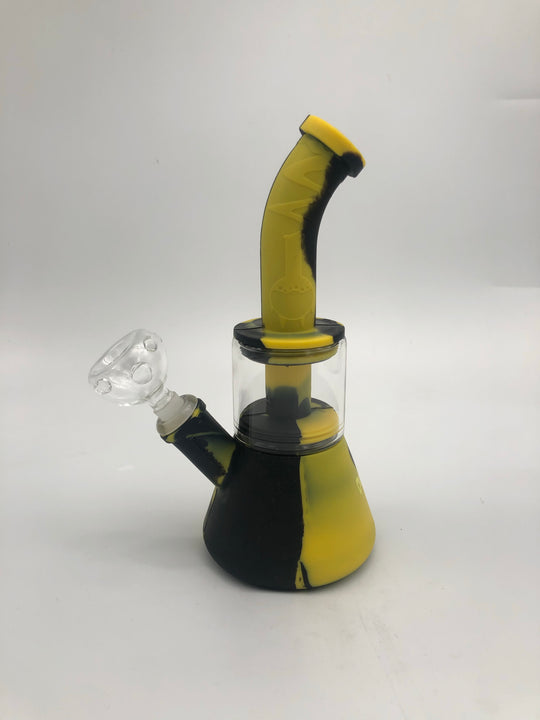 Silicone and glass water pipe